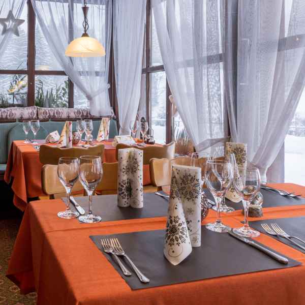 Gaststube Restaurant Bl&uuml;mlisalp